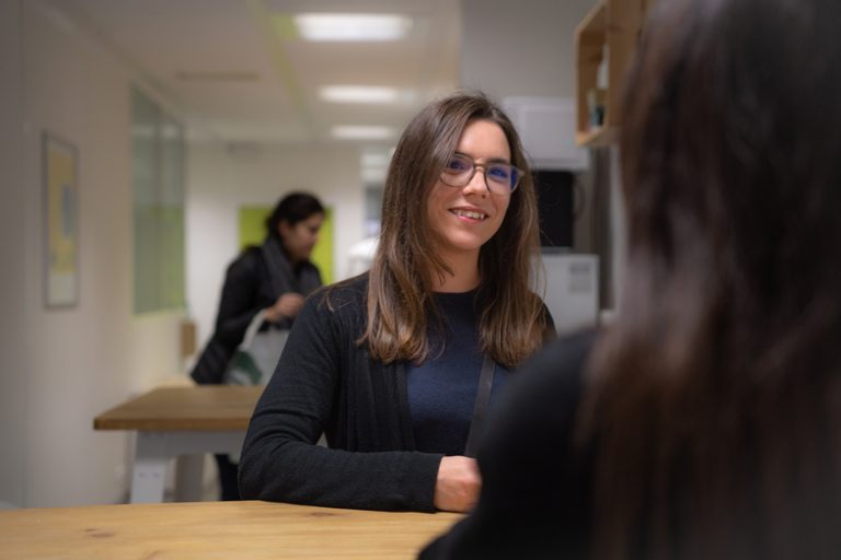Membre de l'équipe Fitec qui analyse les besoins des entreprises pour recruter le bon candidat